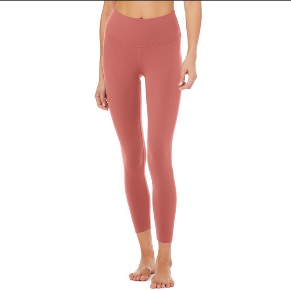 ALO Yoga High-Waist Airbrush Leggings - Rosewood